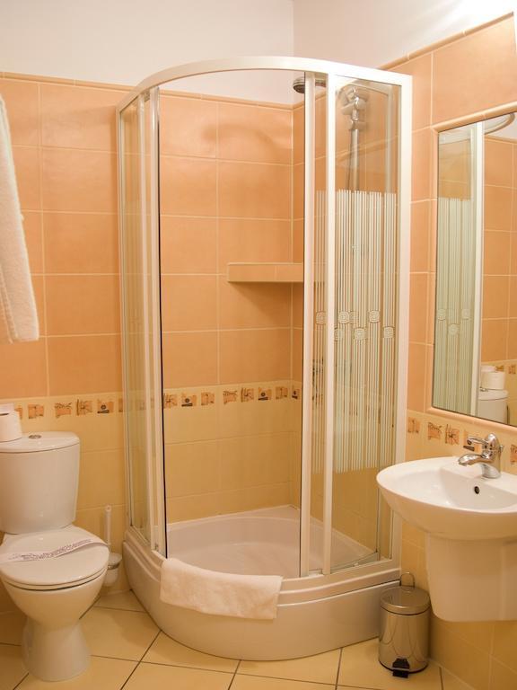 Hotel Jankow Żary Chambre photo